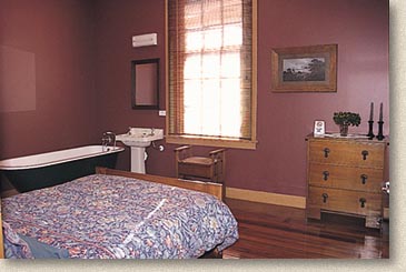 The Scarlet Bathroom features a large victorian bath.